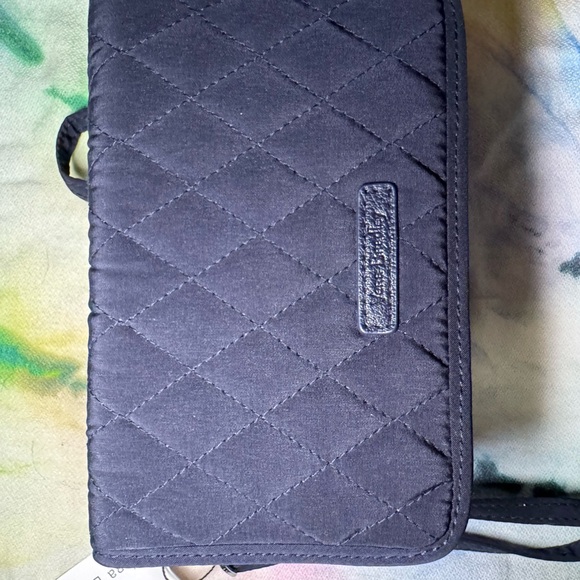 Vera Bradley Lightweight RFID Blocking Crossbody Travel Purse - Picture 2 of 5